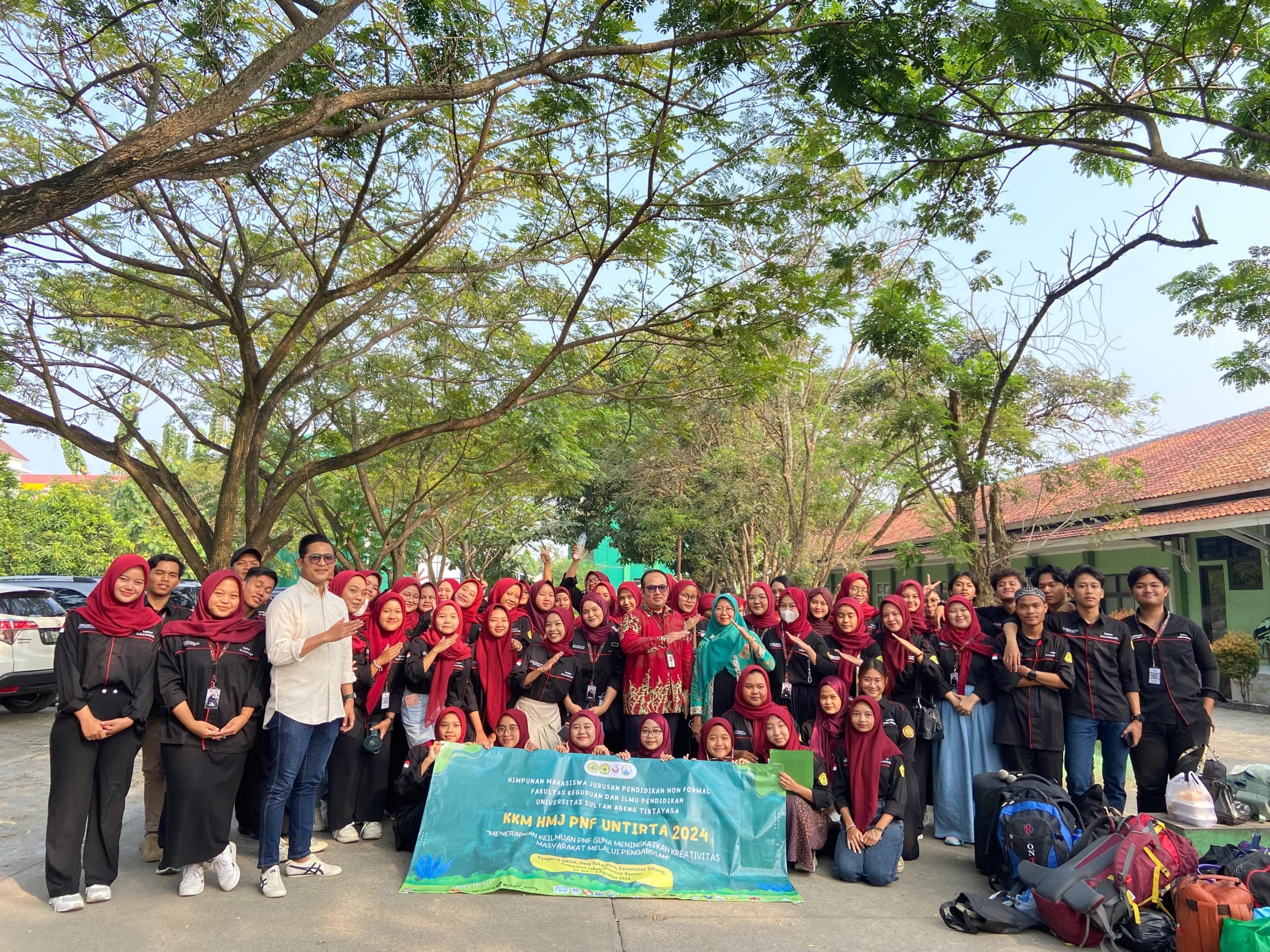 HMJ Pendidikan Non Formal menyelenggarakan Kemah Kerja Mahasiswa di Kampung Seklok, Desa Sukaresmi, Kecamatan Sobang, Kabupaten Lebak Provinsi Banten